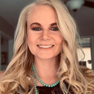 Meet your Posher, Bree